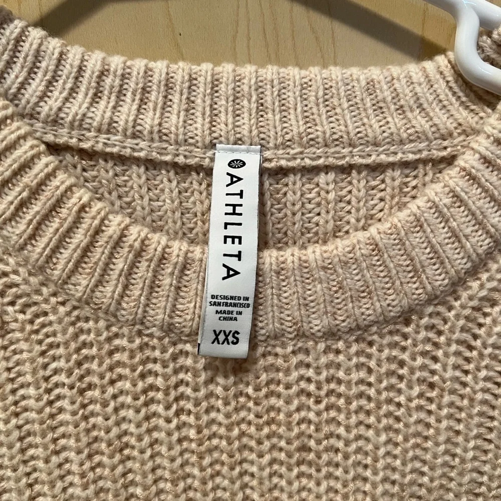 Womens Athleta sweater